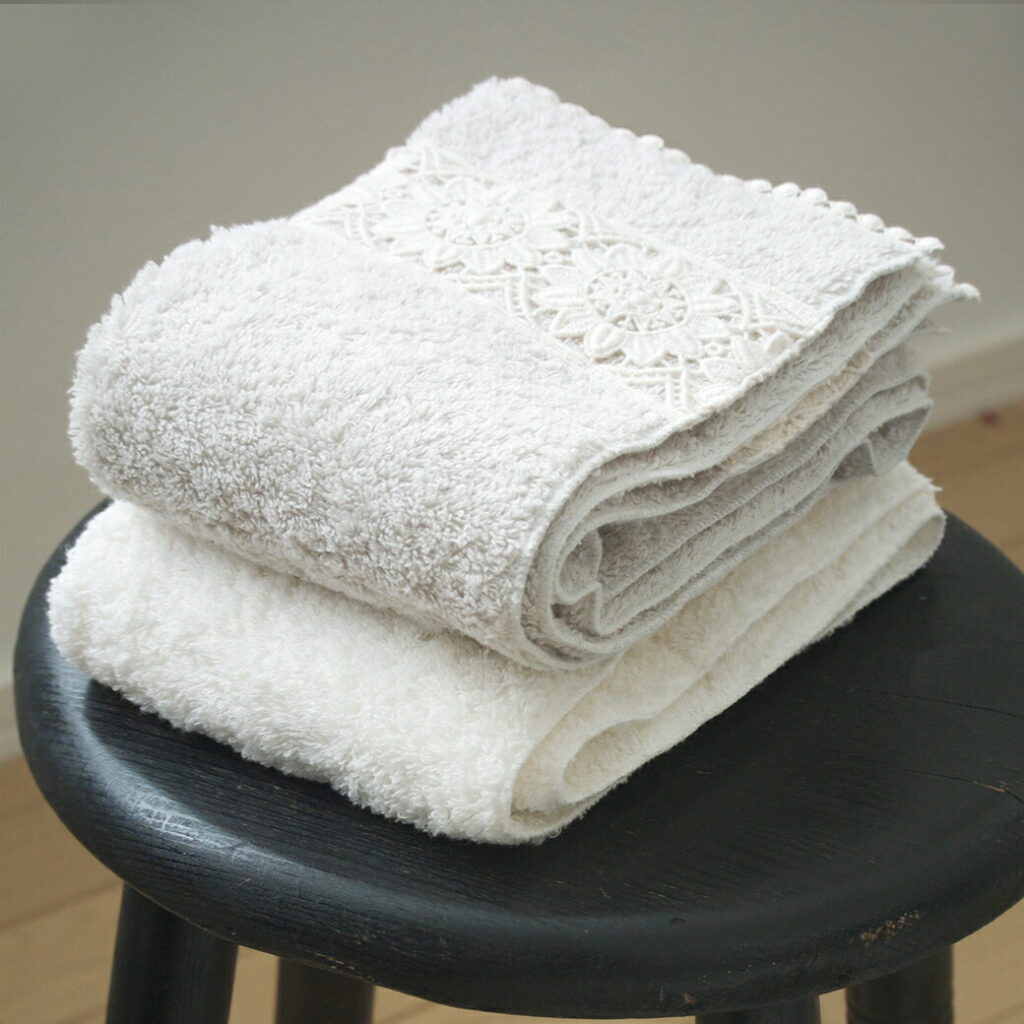 今治タオル レース フェイスタオル フラワー Flower 約25×80cm 綿100% レース編み タオル 生地 コットン プレゼント ギフト お返し 内祝い
